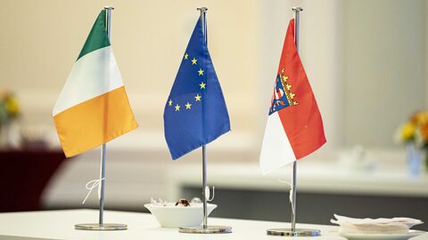 Europäischer Salon am 6. Mai 2022