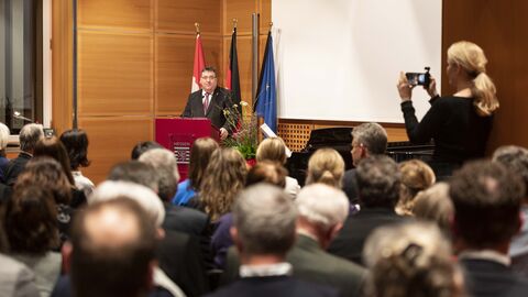 13. Europäischer Salon mit Litauen Ansprache des hessischen Europastaatssekretärs Mark Weinmeister