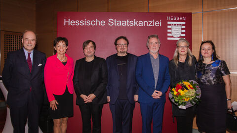 12. Europäischer Salon mit dem Kooperationspartner Belgien Gruppenbild: Botschafter van de Voorde, Europaministerin Puttrich, Schlagzeuger Pallemaerts, Saxophonist Vaganée, Bassist Machtel, Honorarkonsulin Raab und die Gattin des Botschafters van de Voorde-Heidbüchel