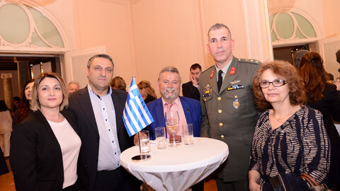 Gäste des Stehempfangs 