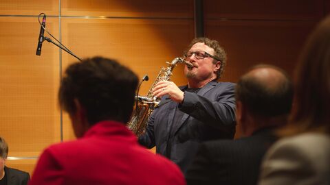 Saxophonist Frank Vaganée Saxophonist Frank Vaganée beim 12. Europäischen Salon mit Belgien