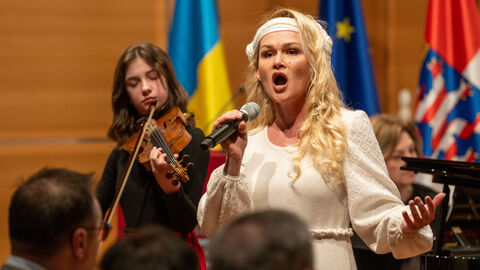 17. Europäischer Salon mit der Ukraine am 17. März 2023 Ukrainischen Künstlerinnen Katia Shostak, Olena Romaniv, Naina Doroshenko, Oleksandra Chekalenko sowie Ninel Menshchikova