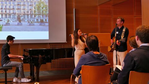 Schüler der Bertha-von-Suttner Schule Mölfenden Walldorf