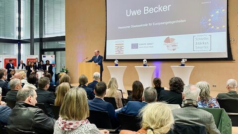 Kooperationsveranstaltung des Europe Direct Relais Rhein-Main und der Hessischen Staatkanzlei: Fachkräftetag „Fachkräfte für ein starkes Europa vor Ort“