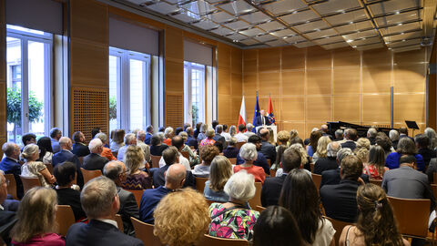 Publikum des 20. Europäischen Salons in der Hessischen Staatskanzlei