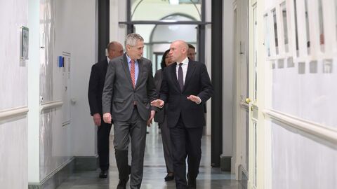 Botschafter Thomas Østrup Møller und Europaminister Manfred Pentz