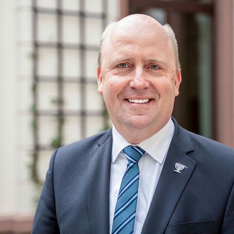 Uwe Becker Uwe Becker